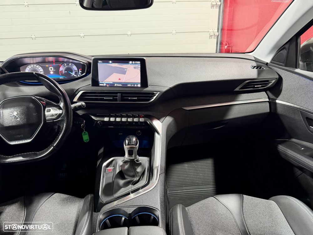Peugeot 3008 - 36