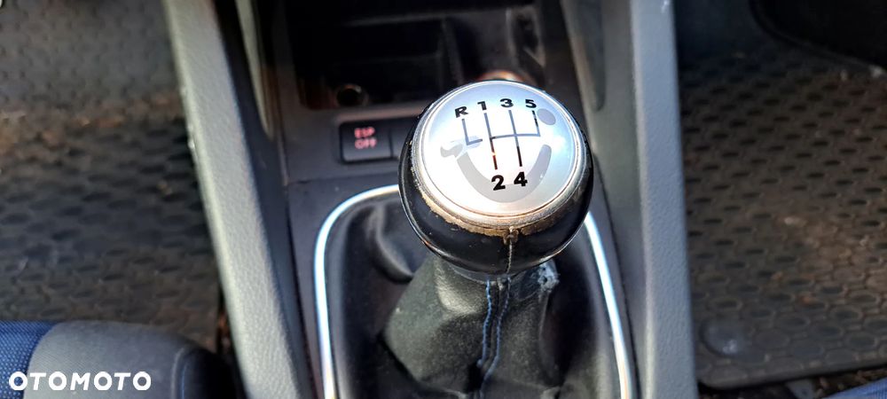 Volkswagen Golf V 1.4 Trendline - 5