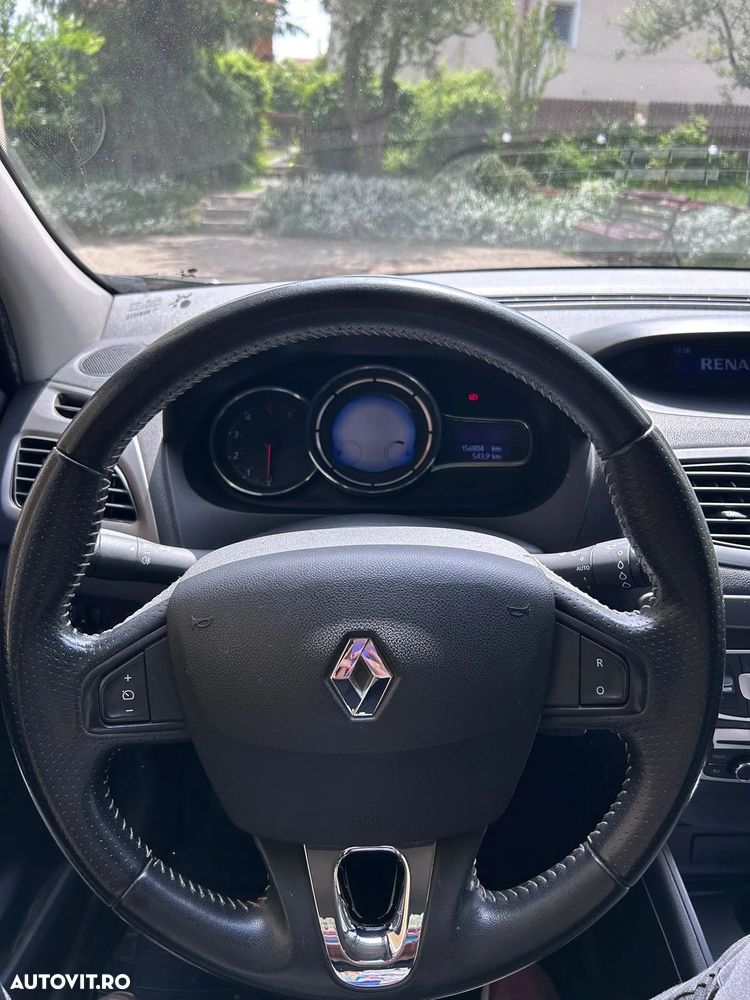 Renault Fluence 1.5 dCi Pro - 9