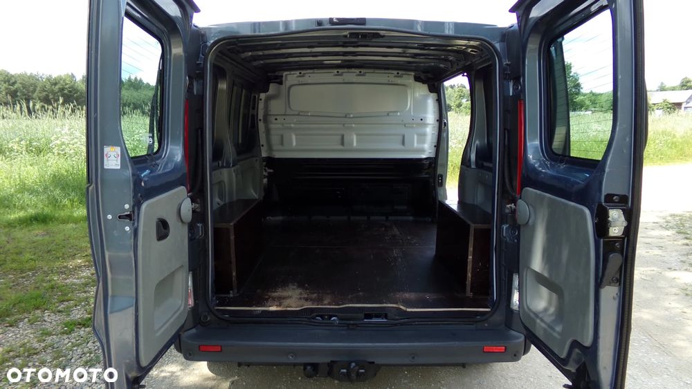 Renault TRAFIC 2.0 115KM * KLIMA * NAVI * NISKI PRZEBIEG ! - 17