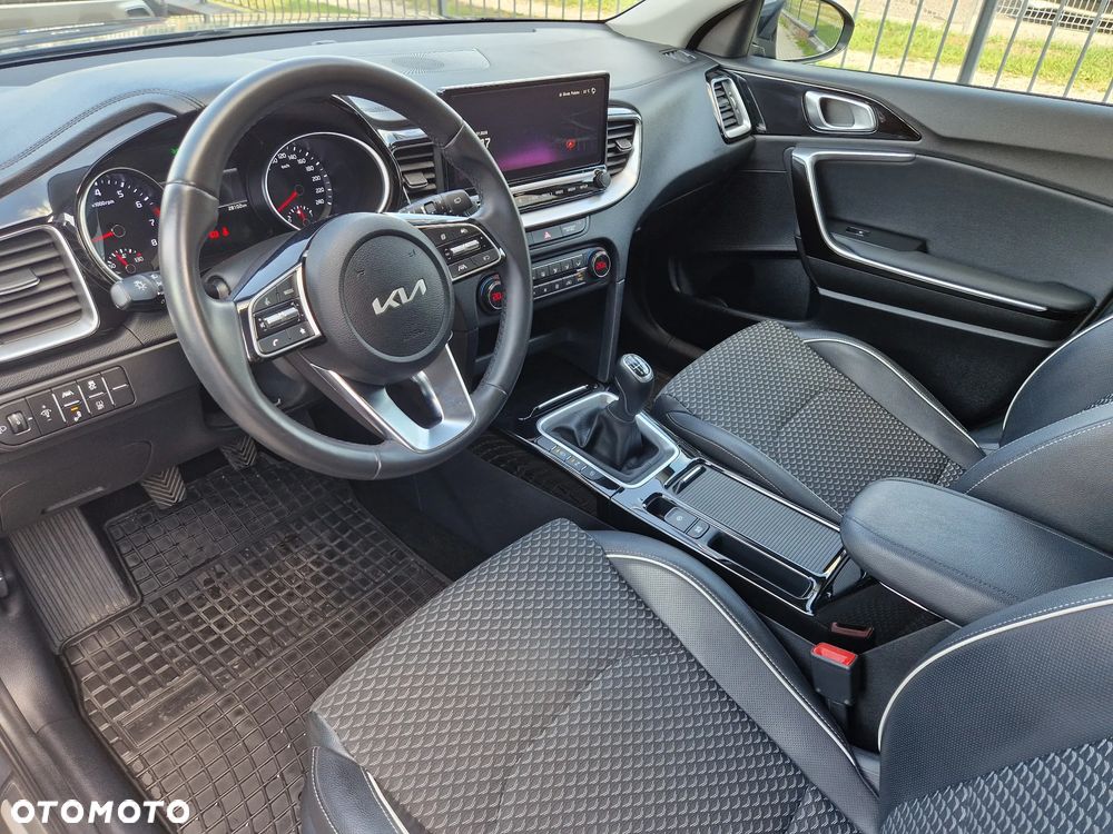 Kia XCeed 1.5 T-GDI L - 16