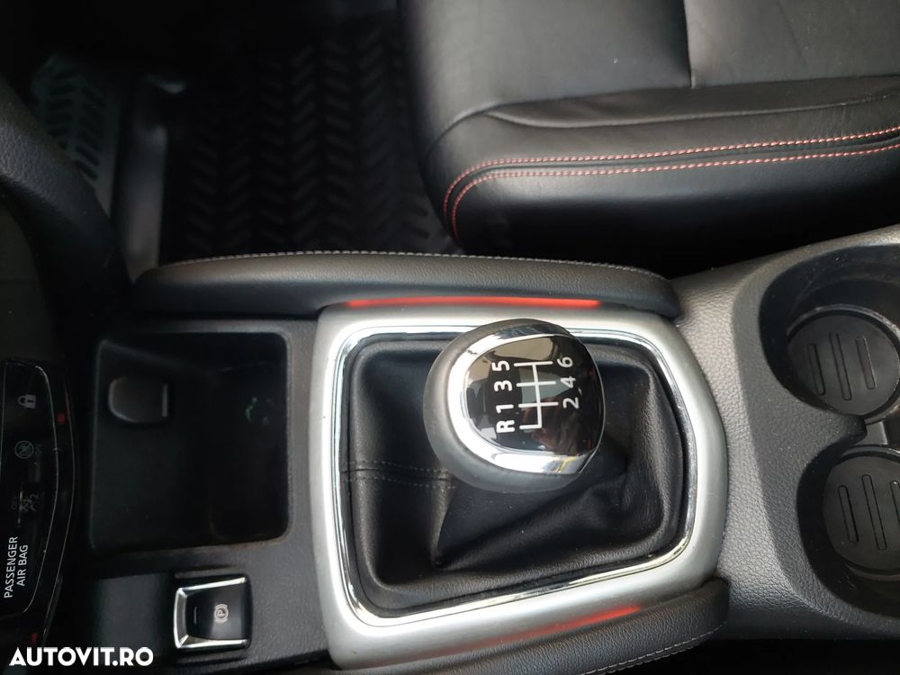 Nissan Qashqai 1.6 DCI Start/Stop Tekna - 19