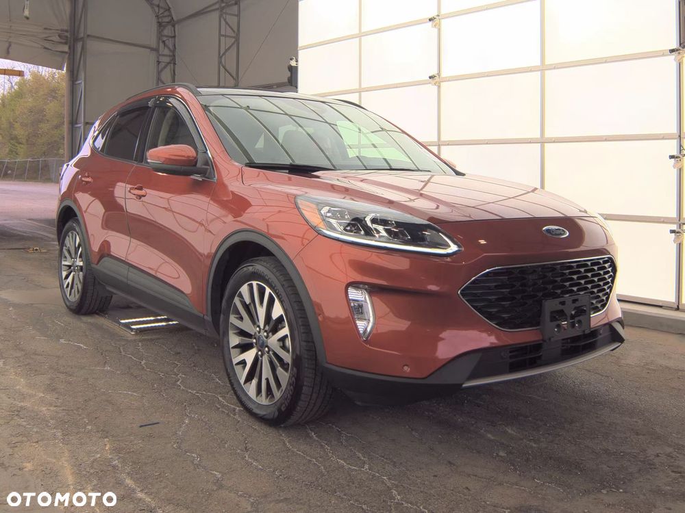 Ford Escape 2.0 EcoBoost AWD Titanium - 3