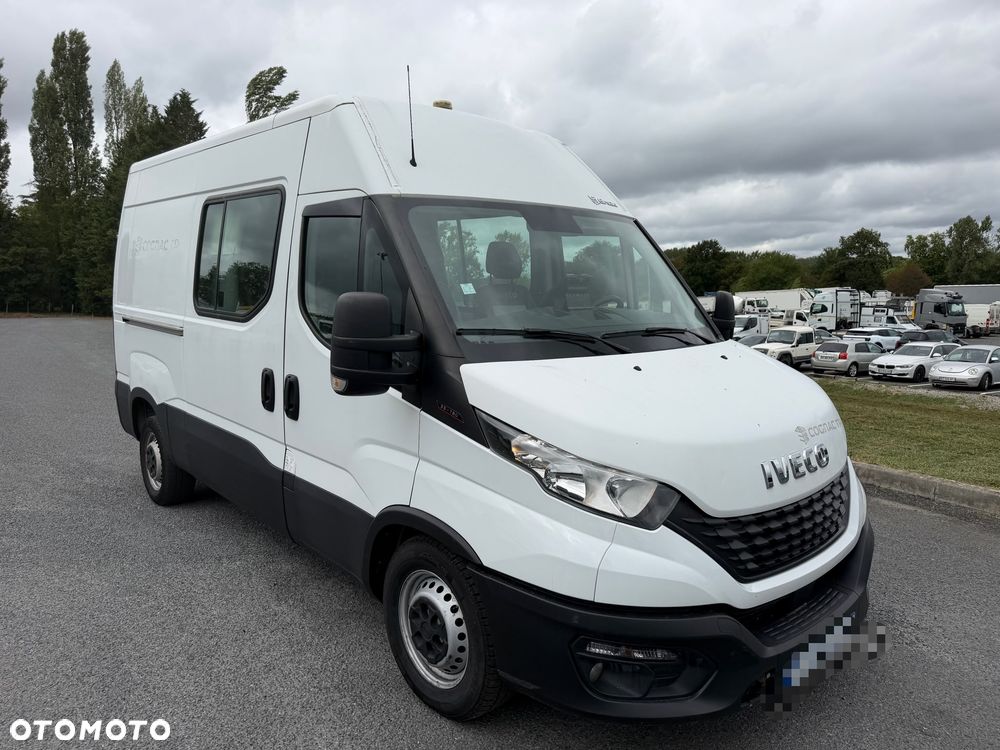 Iveco Iveco Daily 35-180 ** Brygadówka** Silnik 3.0**