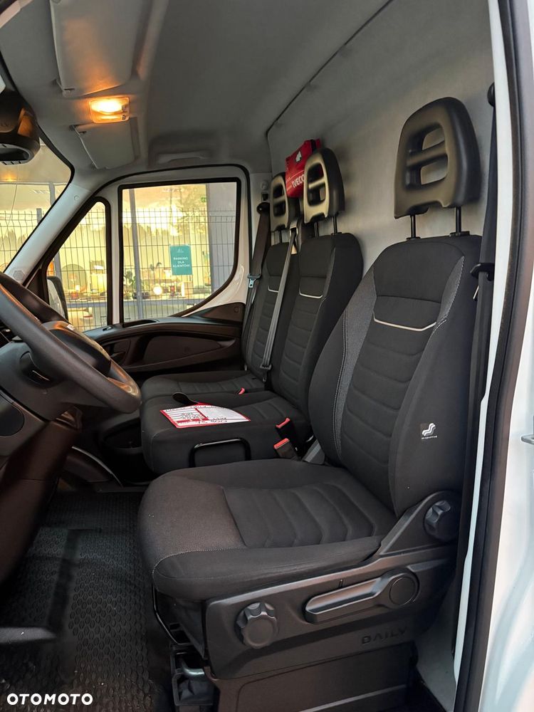 Iveco Daily 35S180 L4h2 Maxi Long - 23