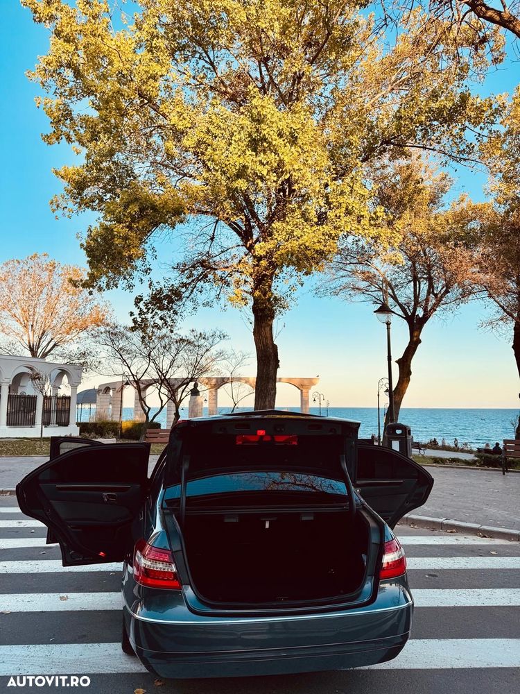 Mercedes-Benz E 200 CDI BlueEfficiency - 29