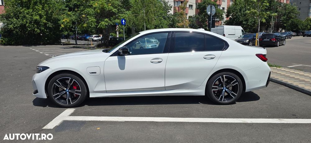 BMW Seria 3 330e xDrive AT PHEV - 2