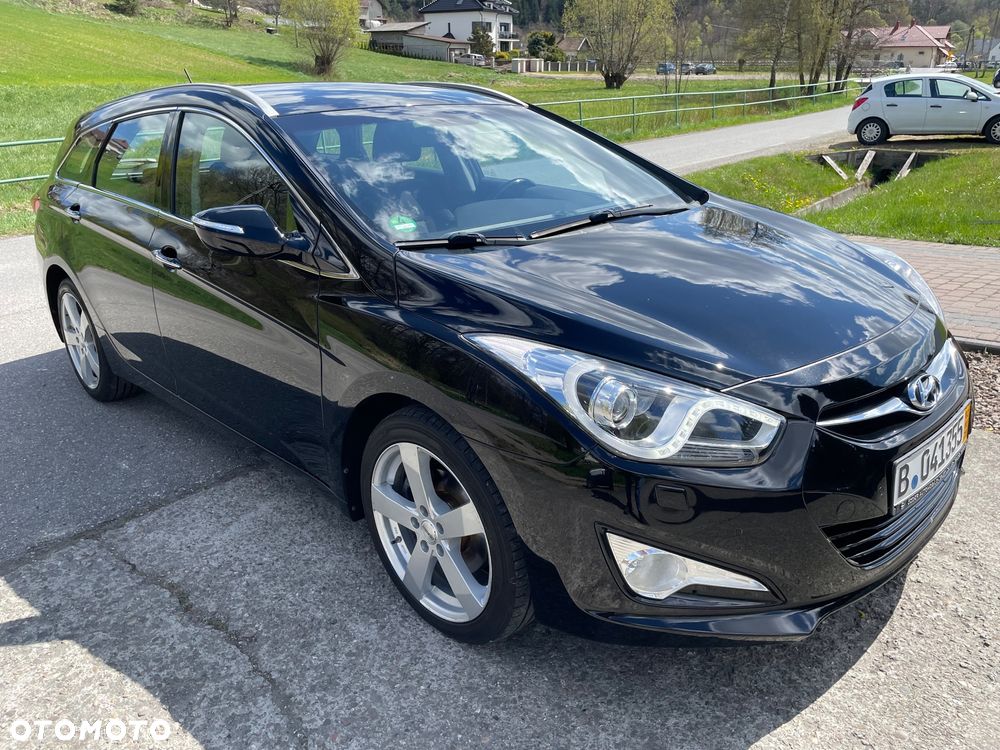 Hyundai i40 i40cw 1.7 CRDi Fifa World Cup Edition - 12