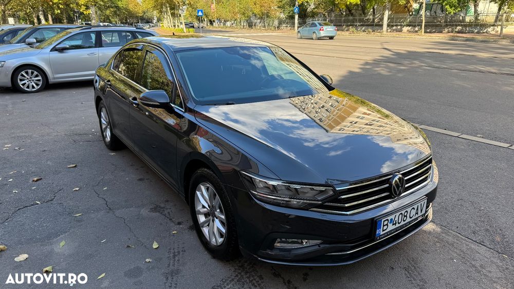 Volkswagen Passat 2.0 TDI DSG Comfortline - 3
