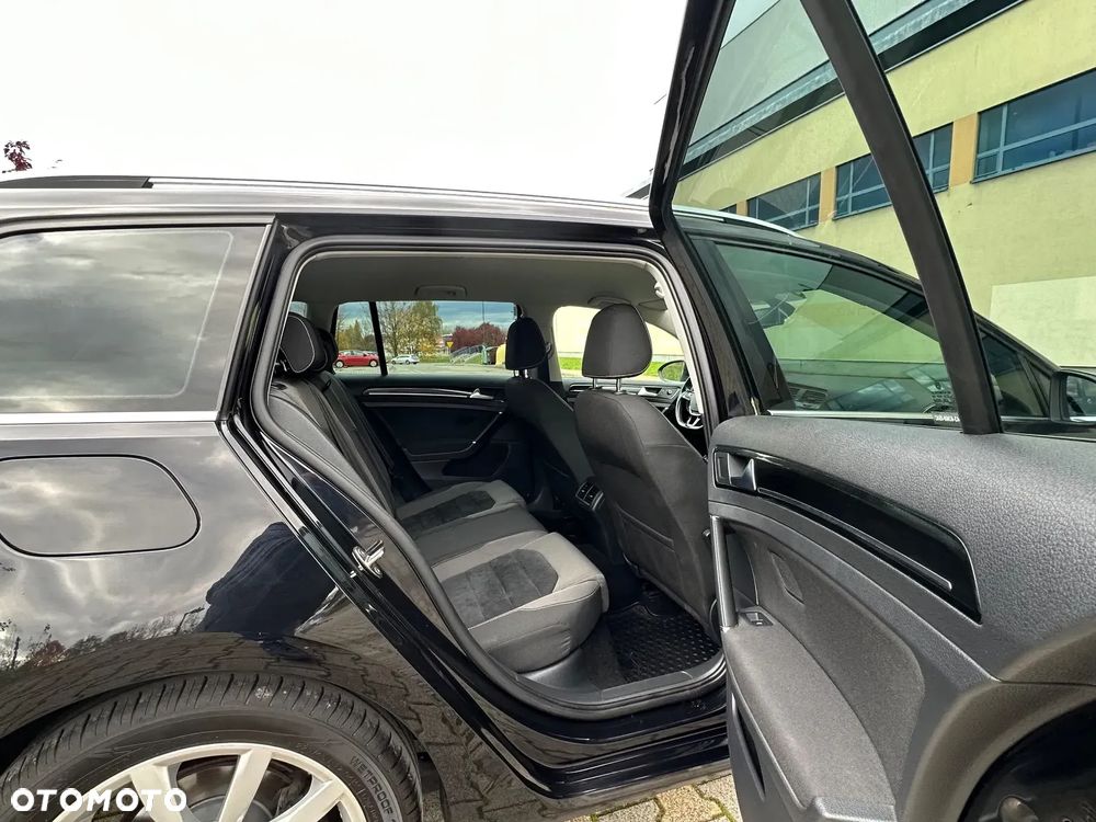 Volkswagen Golf VII 1.4 TSI BMT Highline - 18