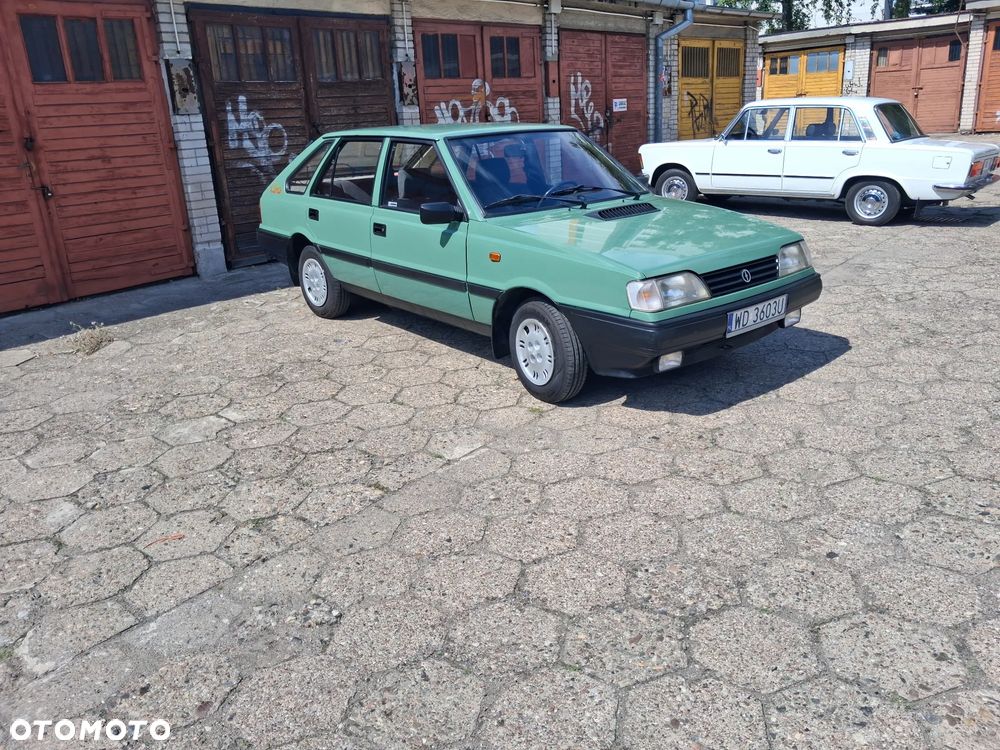 Polonez Caro - 5