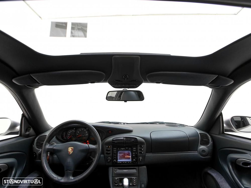 Porsche 911 (996) - 6