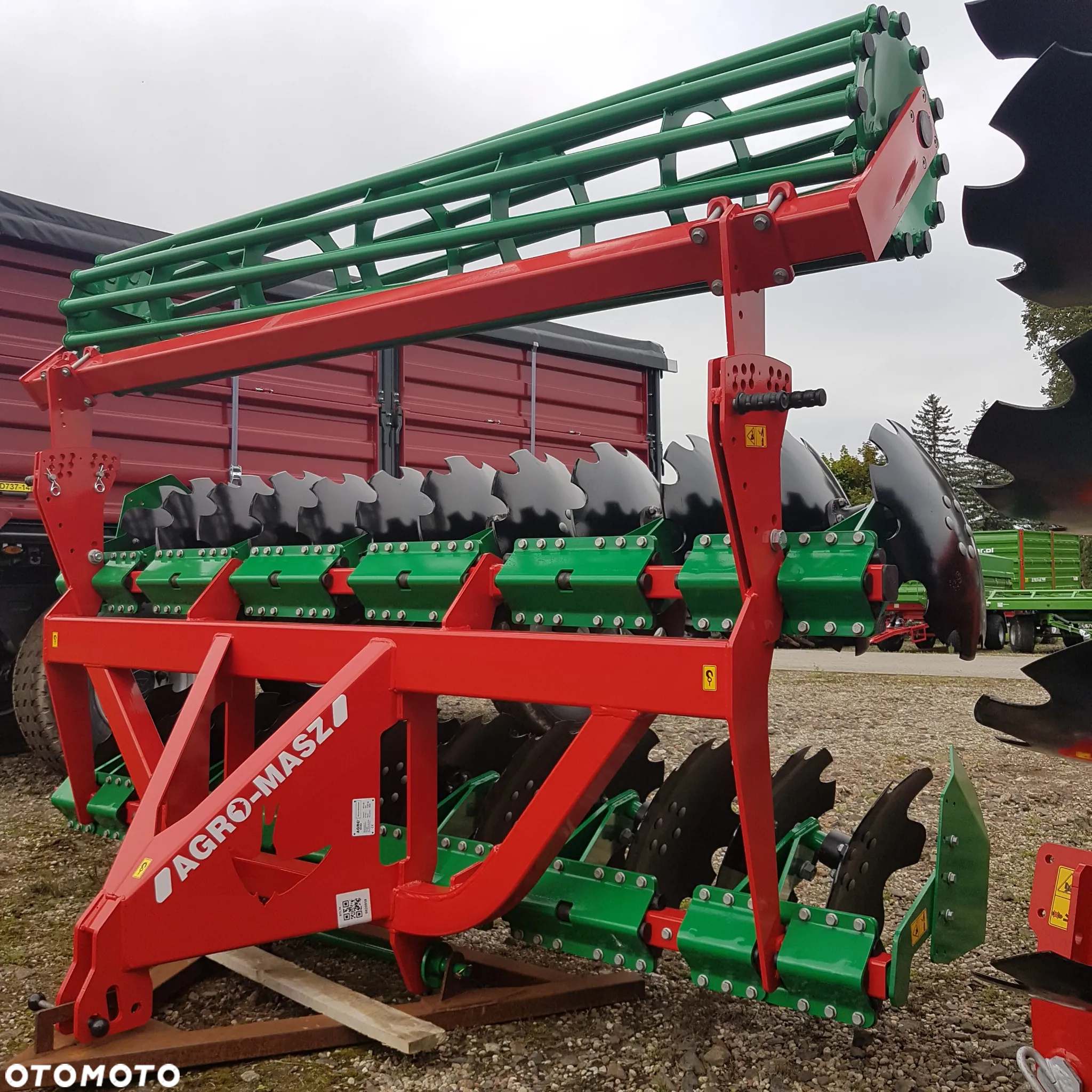 Agro-Masz BTL30 - 12