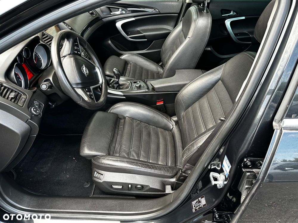 Opel Insignia 2.0 Turbo Cosmo - 14