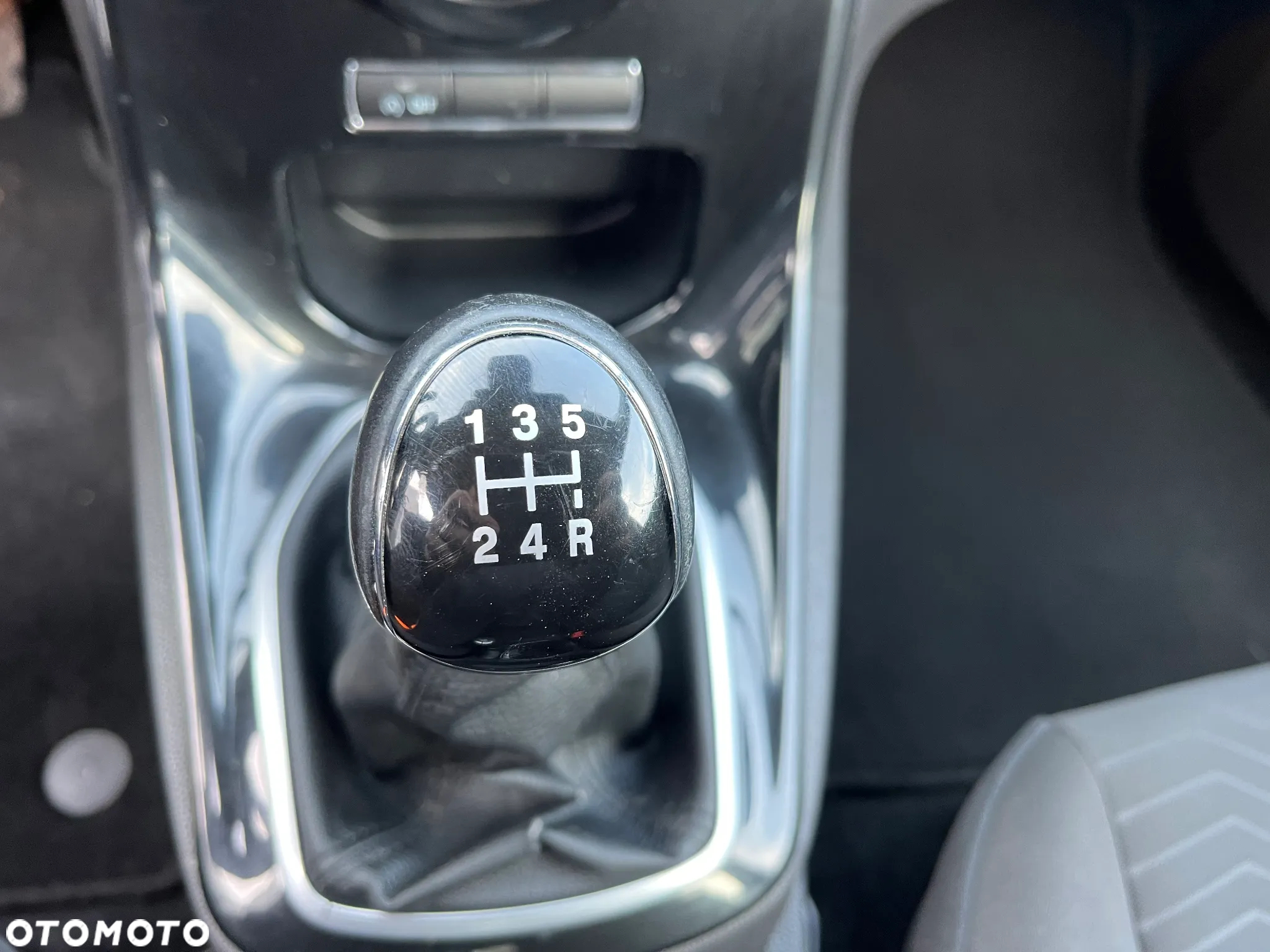 Ford Fiesta 1.0 EcoBoost Titanium - 27