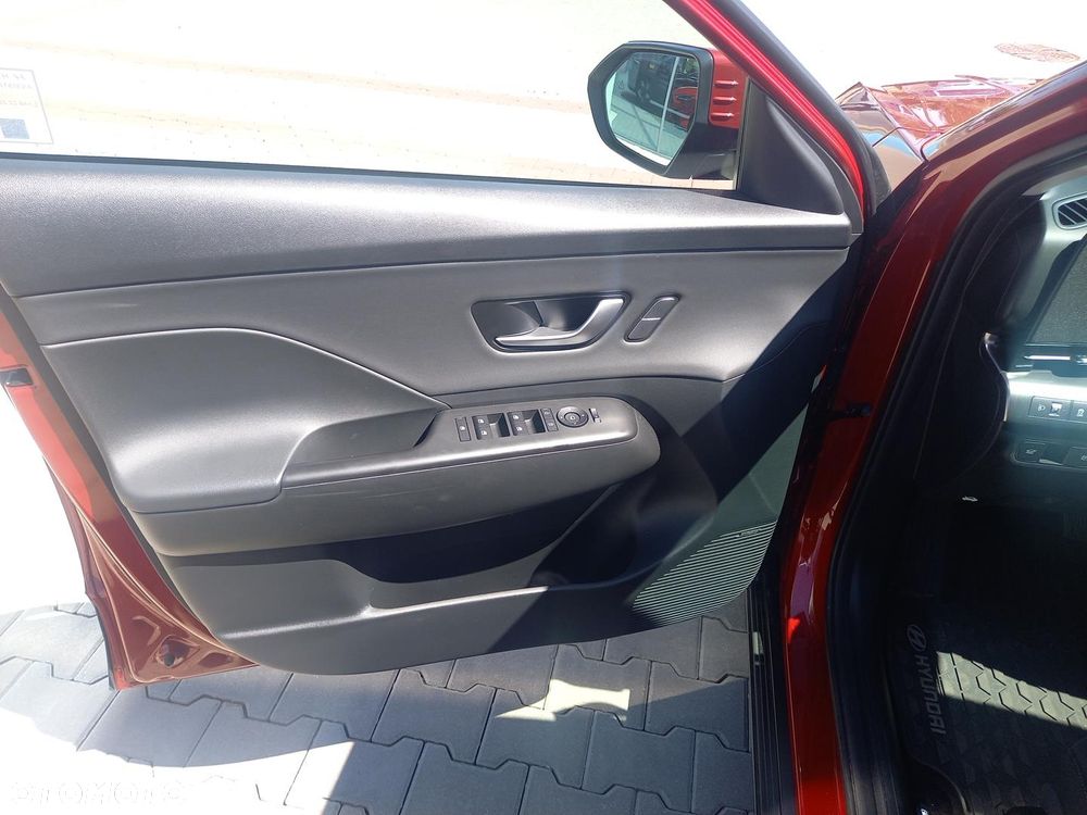 Hyundai Kona 1.6 T-GDI Platinum DCT - 10