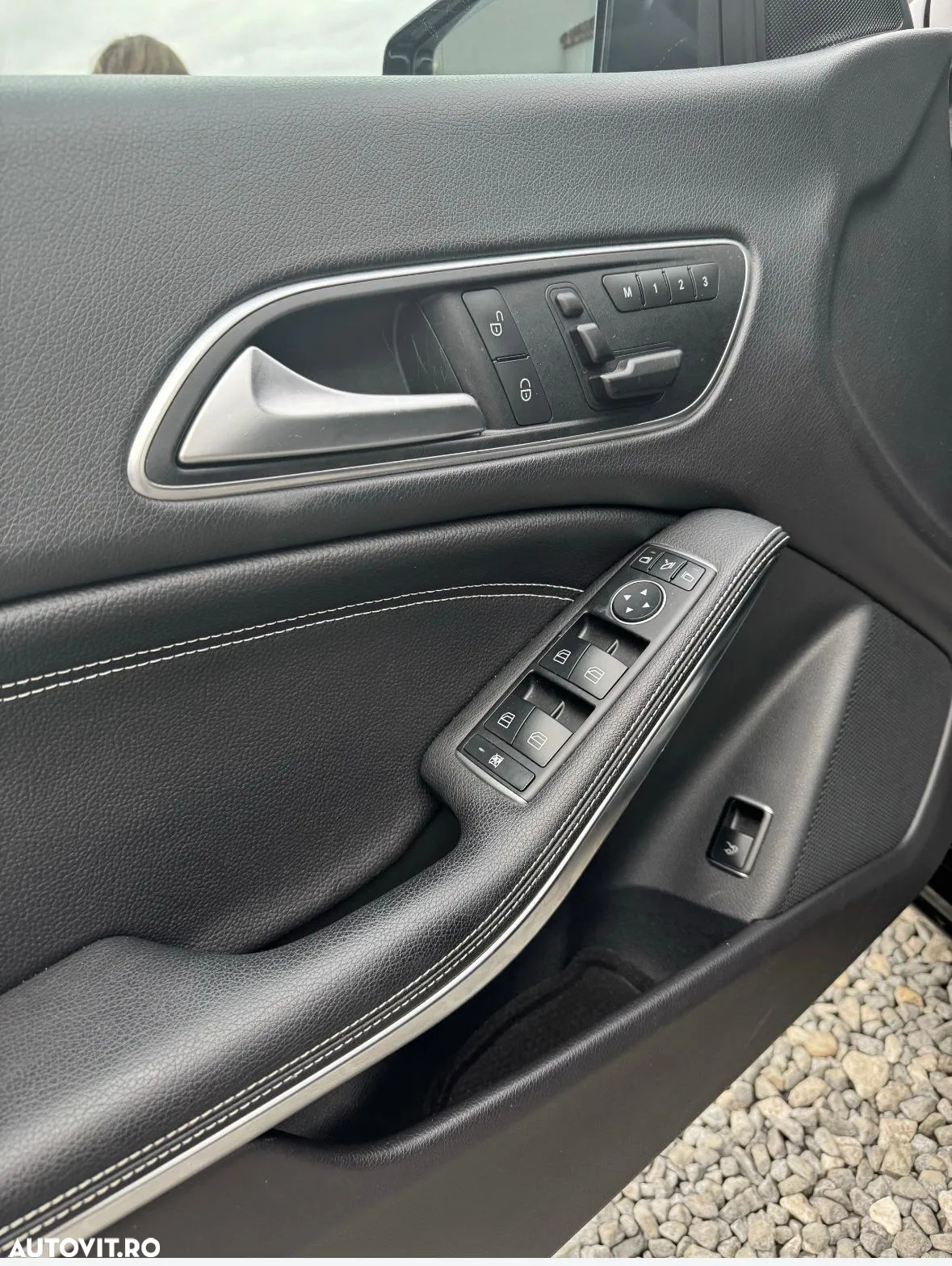 Mercedes-Benz CLA 200 7G-DCT - 2