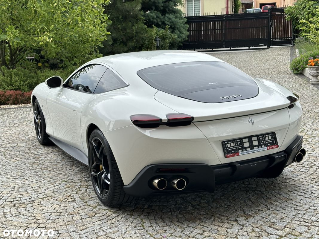 Ferrari Roma - 9