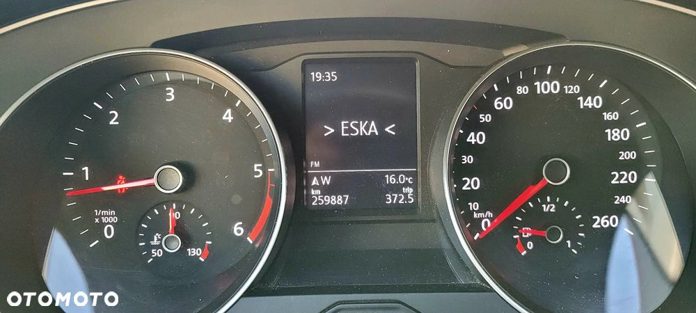 Volkswagen Passat 2.0 TDI BMT Comfortline - 11