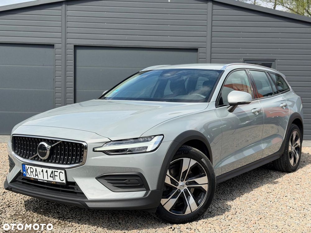 Volvo V60 Cross Country B4 D AWD Geartronic - 3