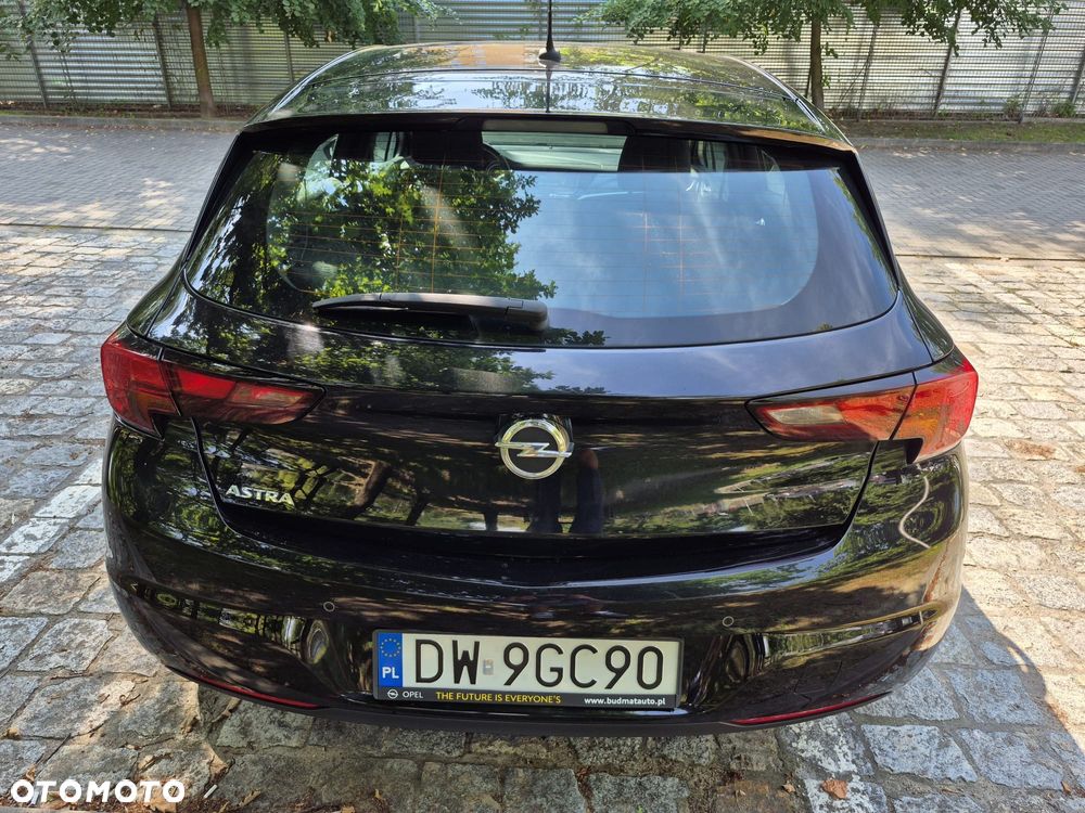 Opel Astra V 1.4 T Enjoy S&S - 11
