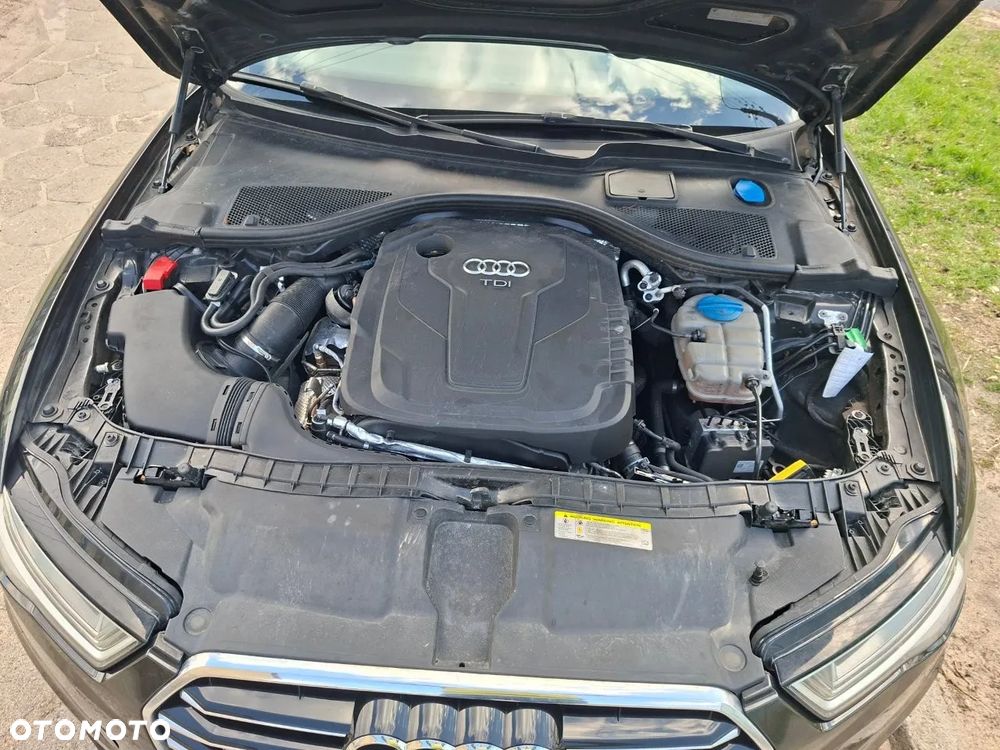 Audi A6 Avant 2.0 TDI Quattro S tronic - 12