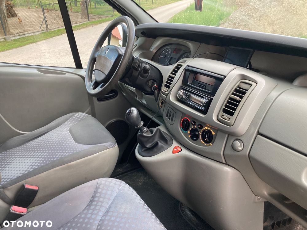 Renault Trafic L1H1 Passenger Lux - 11