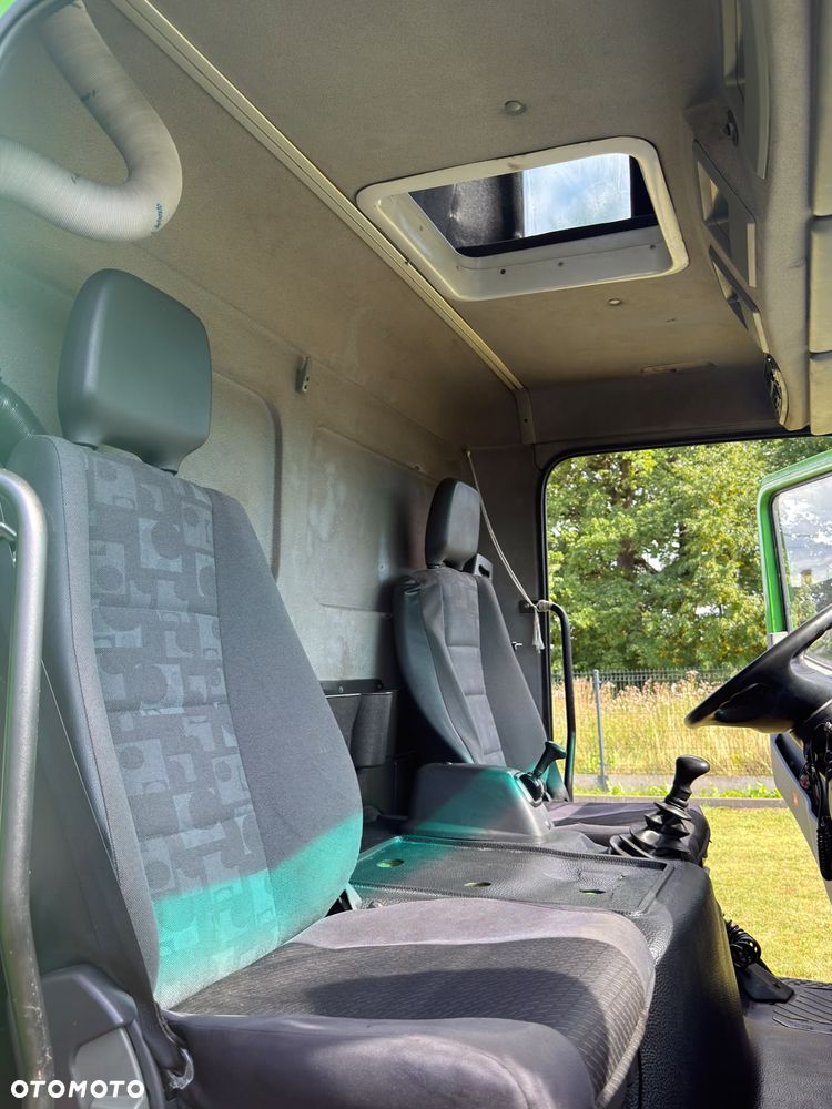 Mercedes-Benz Atego 818 - 11