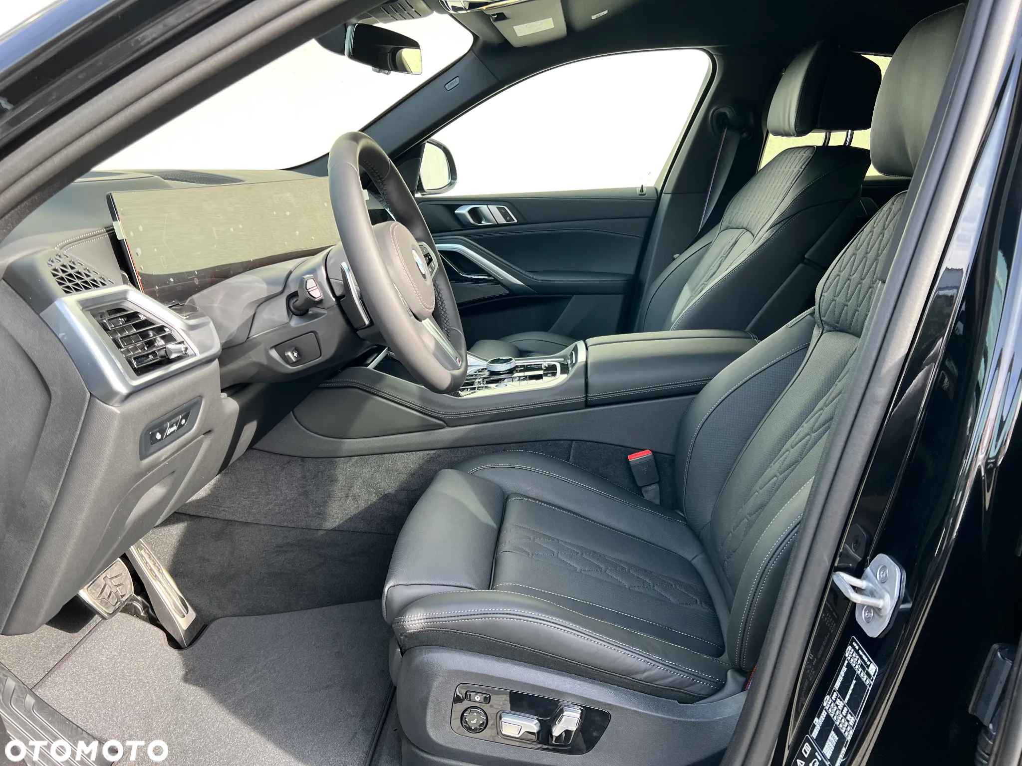 BMW X6 xDrive40d - 14