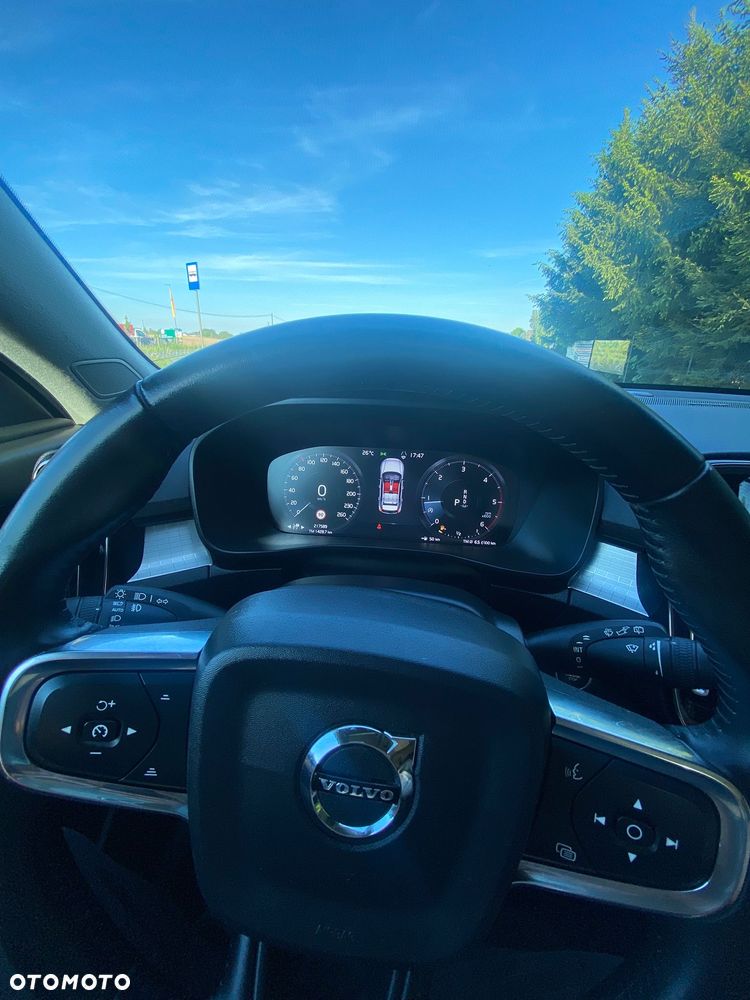 Volvo XC 40 D3 AWD Momentum Pro - 7