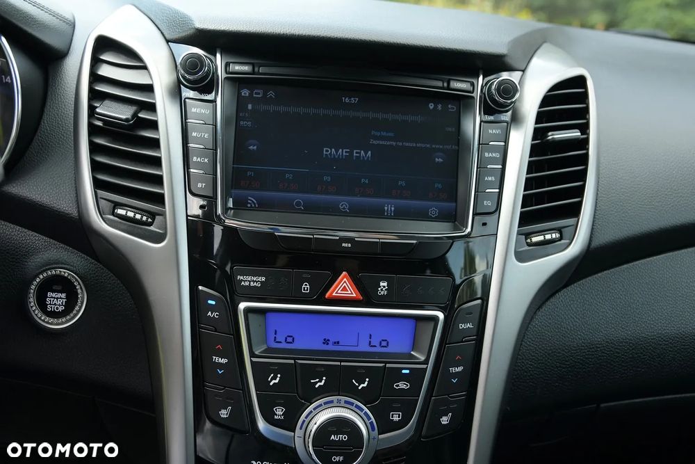 Hyundai i30 1.6 GDI Premium - 29