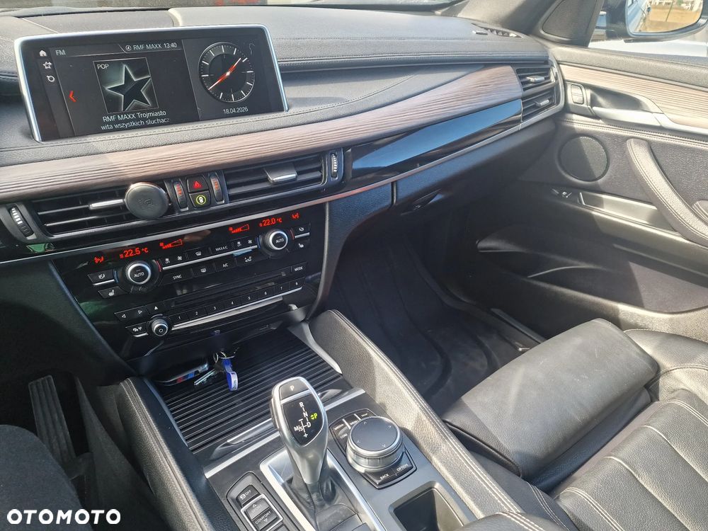 BMW X6 xDrive40d - 10