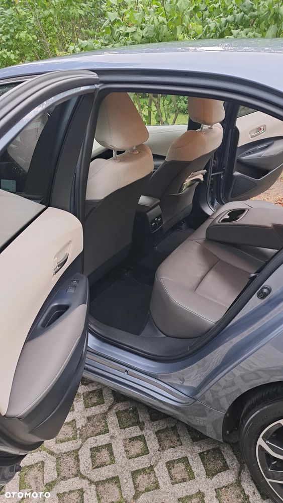 Toyota Corolla 1.6 Executive - 13