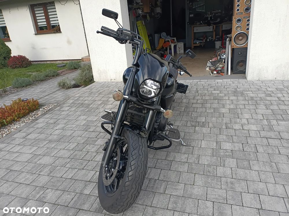 Yamaha XVS - 4