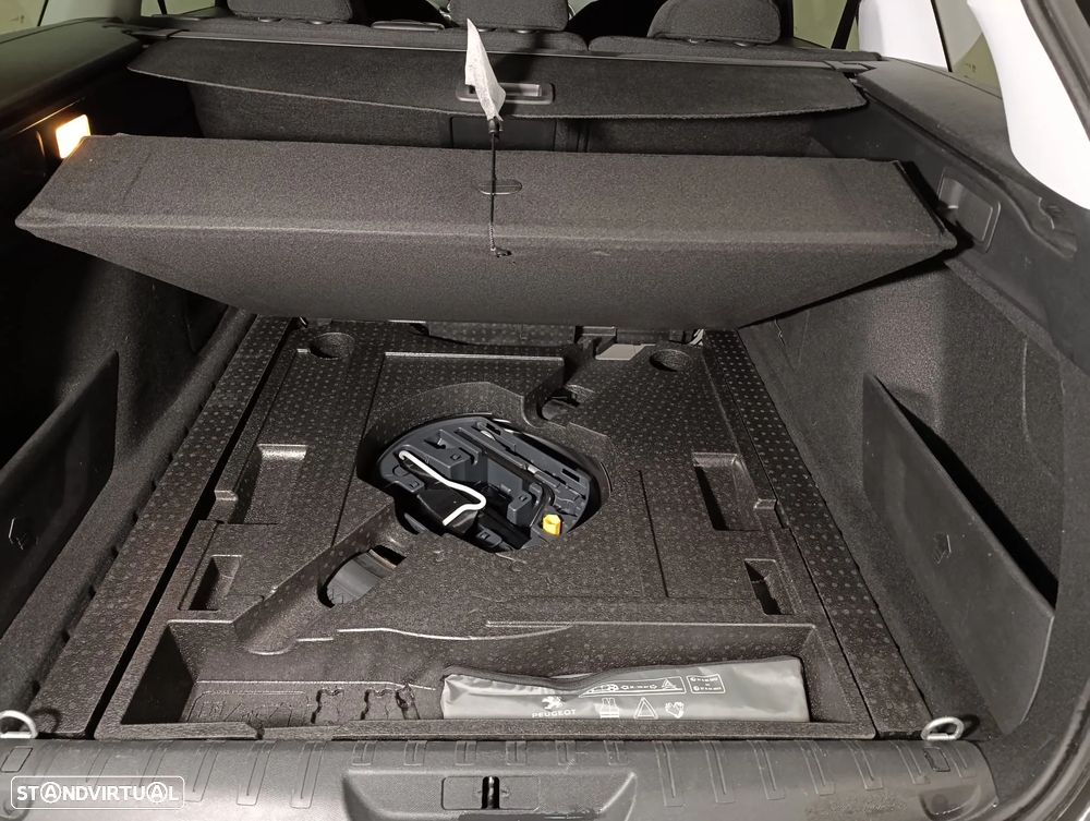 Peugeot 308 SW 1.5 BlueHDi Style - 27