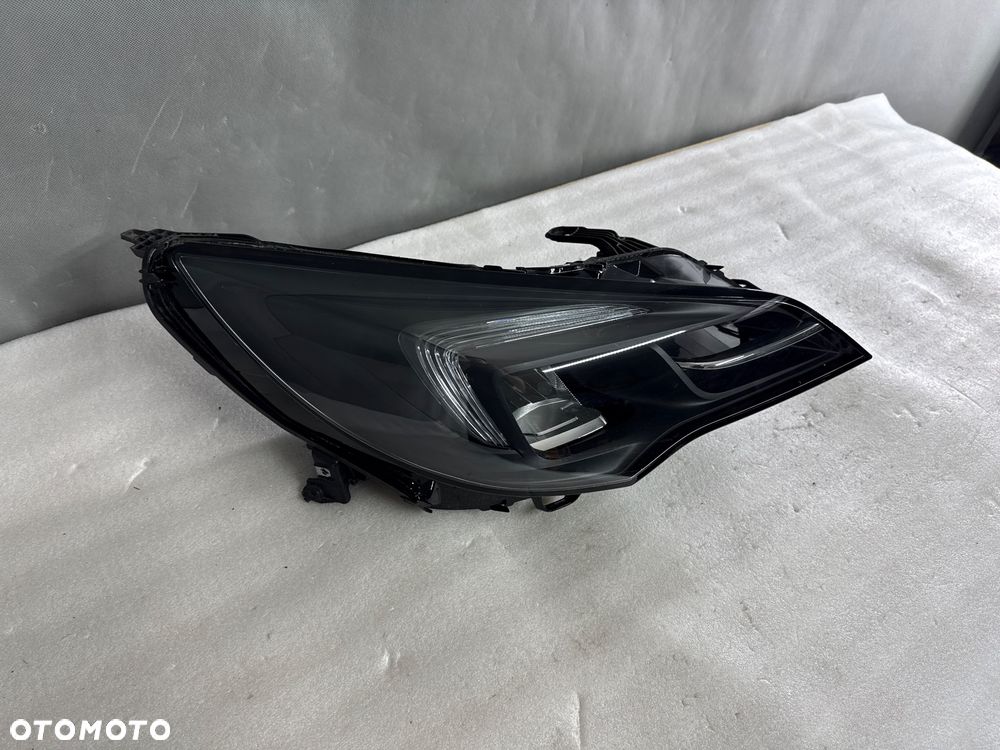 Reflektor Przód strona prawa Astra K 5 V 39179826 LIFT - 2