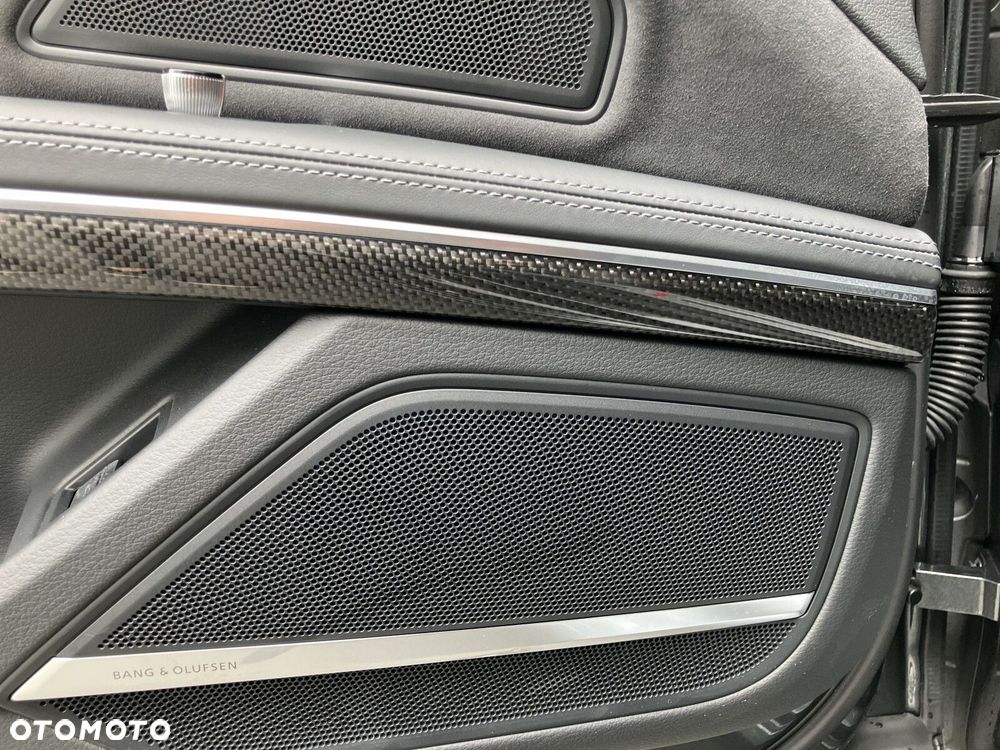 Audi A8 - 31
