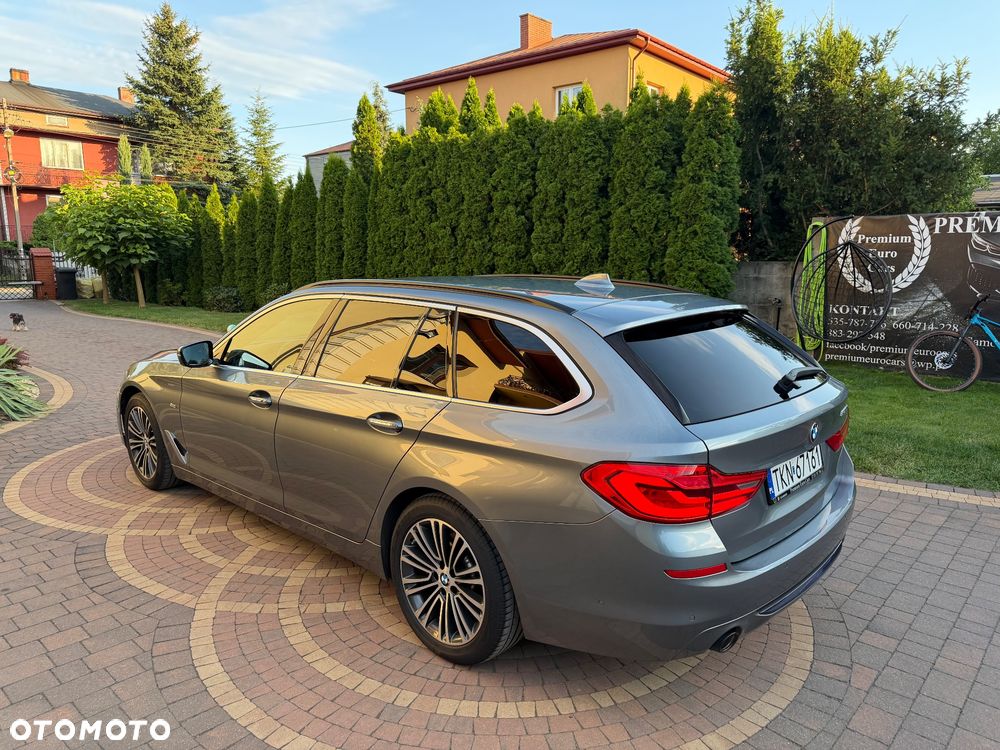 BMW Seria 5 520d Sport Line sport - 10