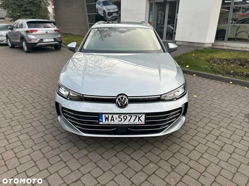 Volkswagen Passat - 3