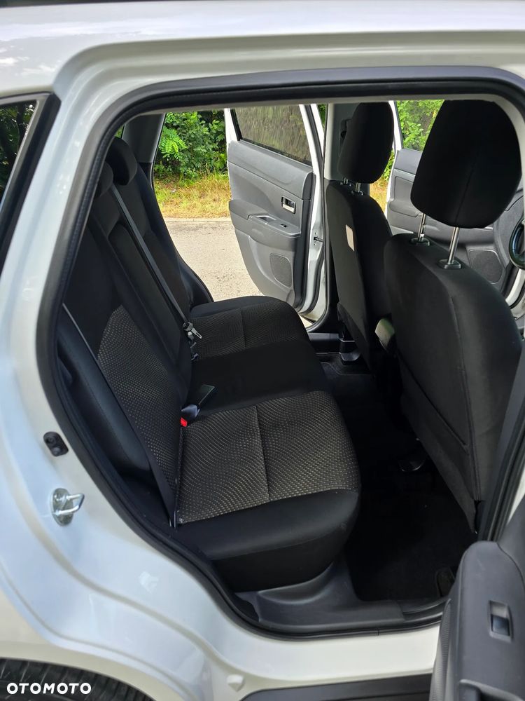 Mitsubishi ASX 1.6 ClearTec 2WD Diamant Edition+ - 23