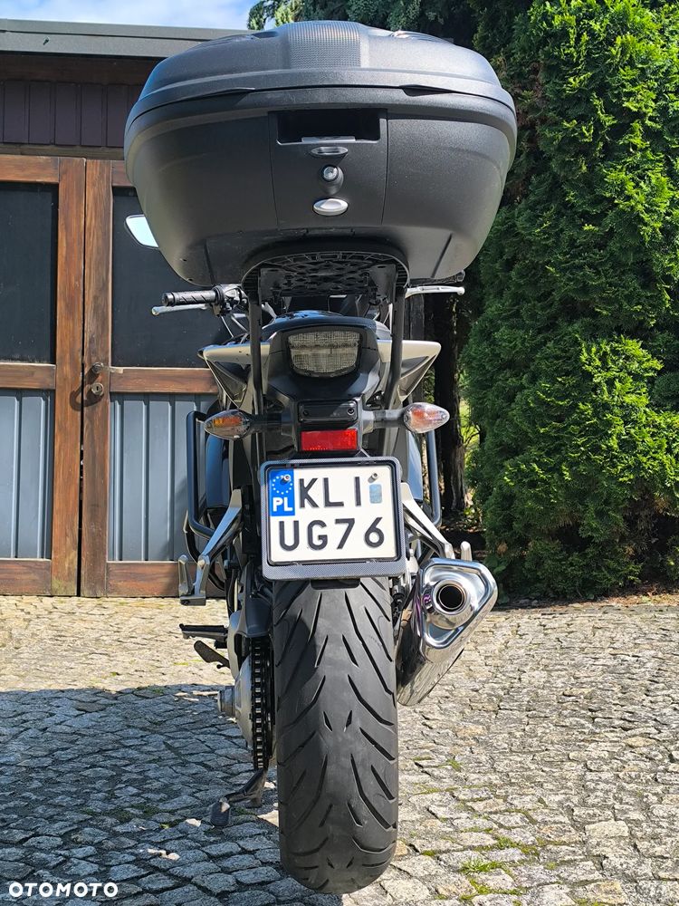 Honda VFR - 7