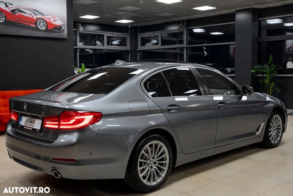 BMW Seria 5 530d xDrive AT - 6