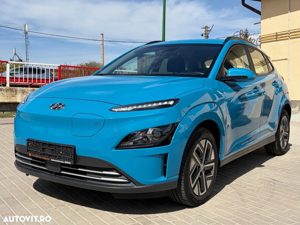 Hyundai KONA Select - 1