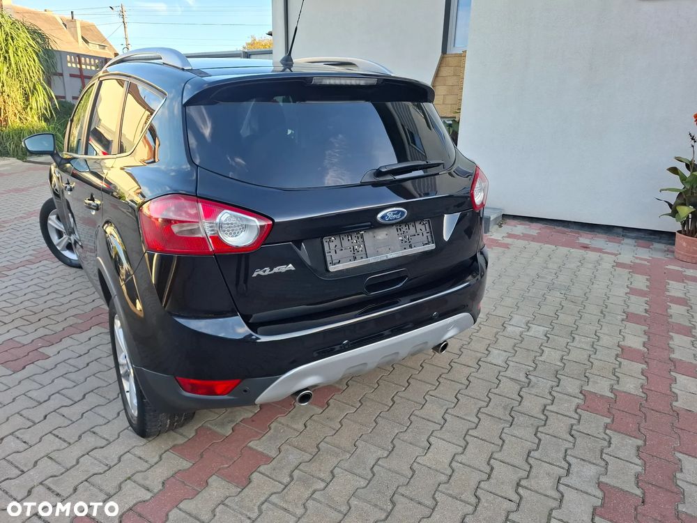 Ford Kuga 2.0 TDCi 4x4 Titanium - 9