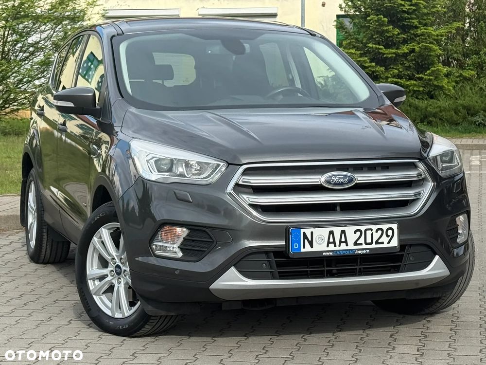 Ford Kuga 2.0 TDCi 4x4 Titanium - 2
