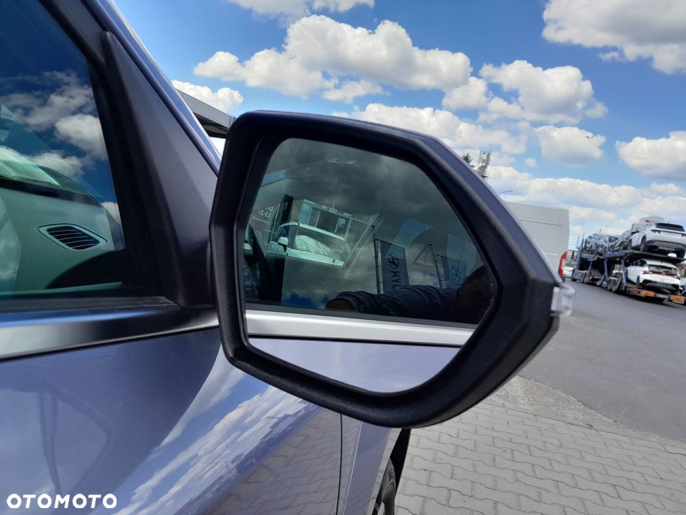 Hyundai Kona 65kWh Executive - 9