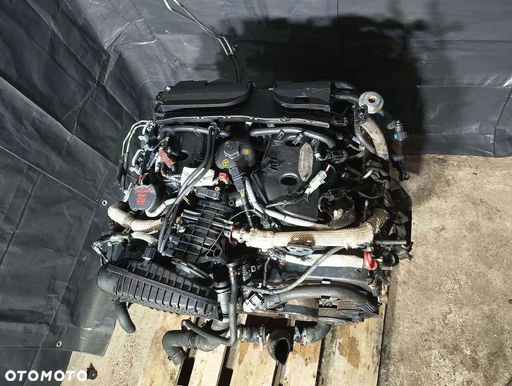 Silnik JAGUAR XF S TYPE 2.7 10R KOMPLETNY - 2