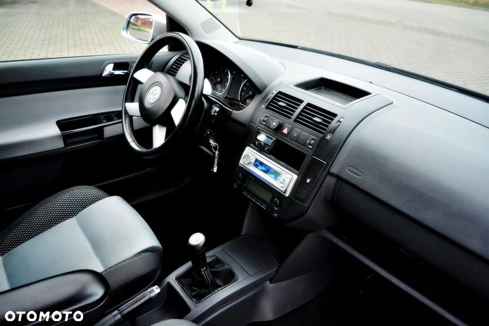 Volkswagen Polo Cross - 18