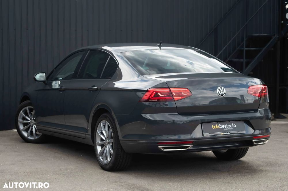 Volkswagen Passat 2.0 TDI DSG Highline - 6