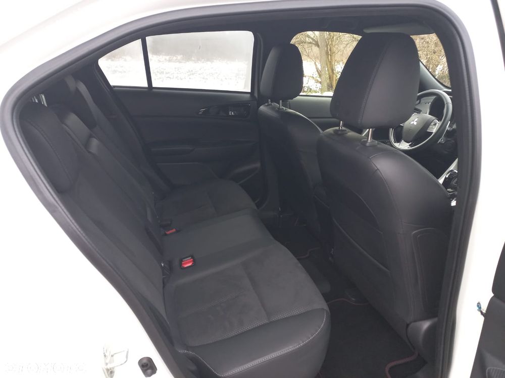 Mitsubishi Eclipse Cross - 7